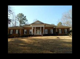 7243 Avalon Dr, Douglasville, GA 30135