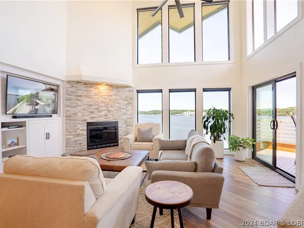 701 Cedar Rd Unit 3B, Lake Ozark, MO 65049