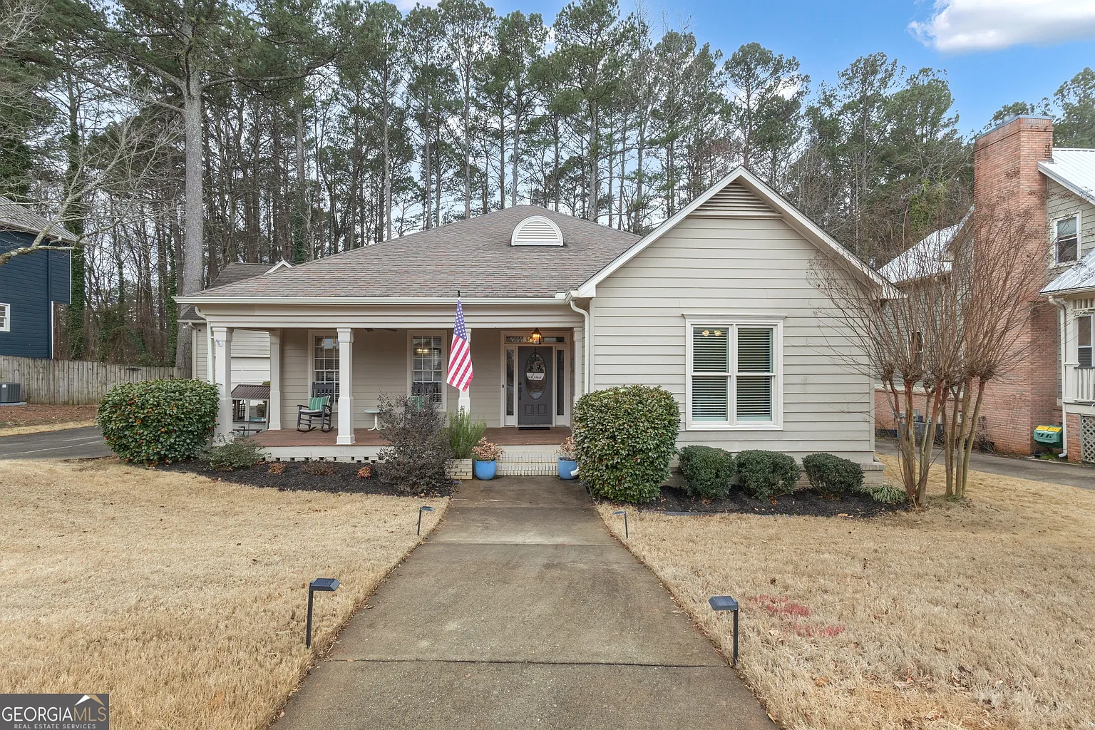 105 Honeysuckle Ln photo 1