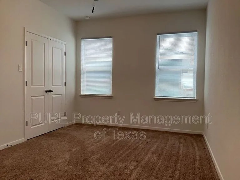 17901 Giglio Way — Photo 13