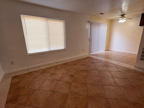 3rd image of 211 E St #3