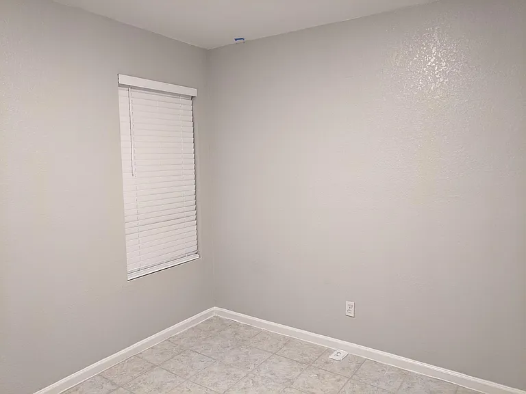 New 2" cordless window blinds
