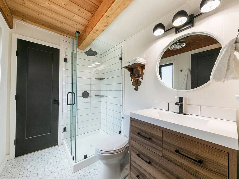 357 Sierra Dr — Photo 19