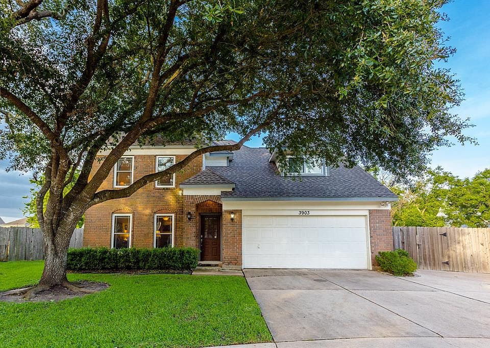 1st image of 3903 Beechwood Dr