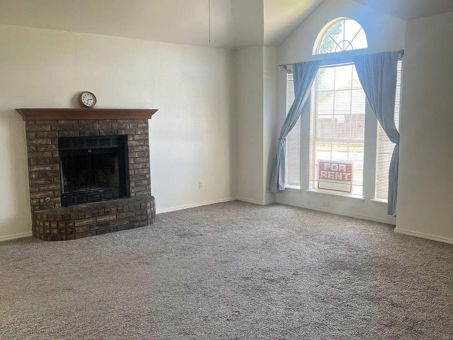 3 bed, 1506 sqft, $1,700 — Photo 3