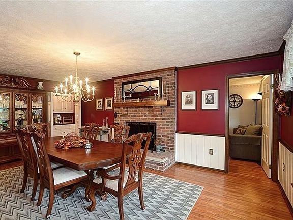 5th image of 7100 Cresswyck Ct