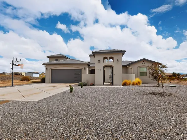 412 5th St NE, Rio Rancho, NM 87124
