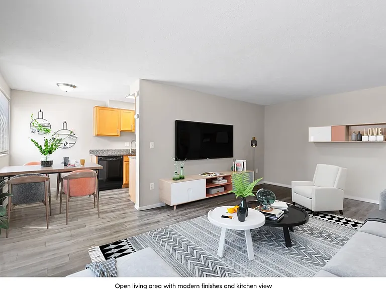 Bellaire Apartment Homes — Photo 4