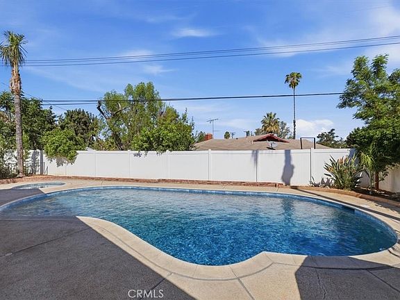 5th image of 5091 Berryhill Pl