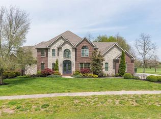 104 Silver Fox Dr, Nicholasville, KY 40356