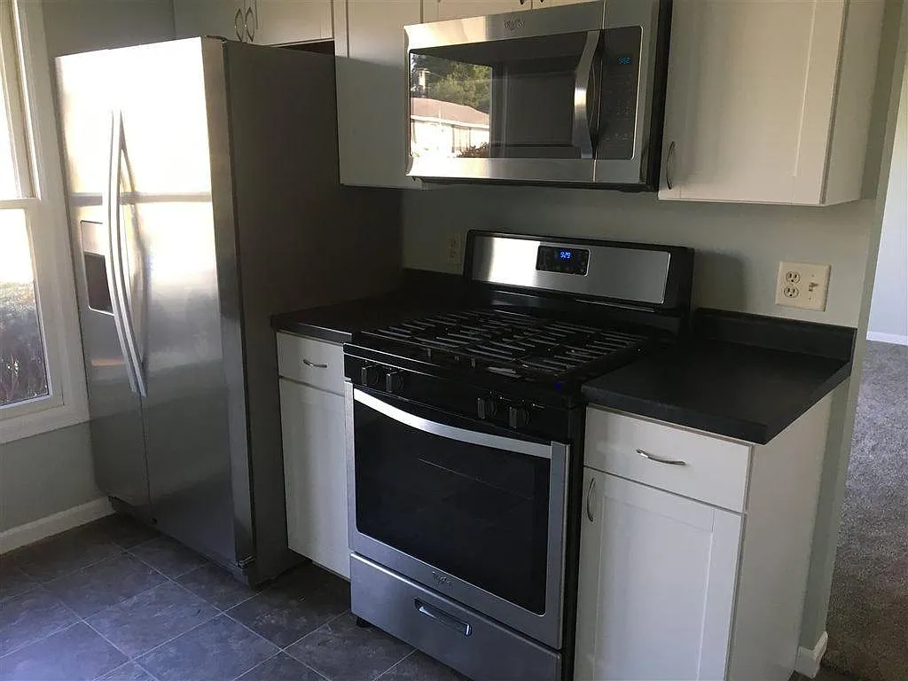 1715 S West Point Dr #1 photo 1