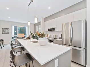 Hendry Place, Vancouver, BC V5N 4R8