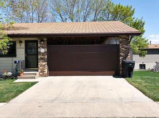 1204 7th Ave E, Williston, ND 58801