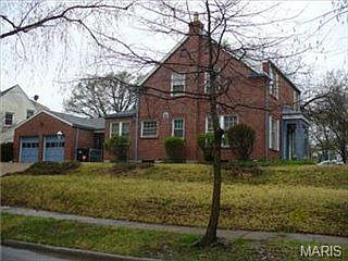 3rd image of 7434 Amherst Ave