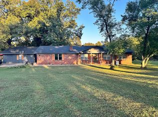 5831 S Ozark Est, Ozark, AR 72949