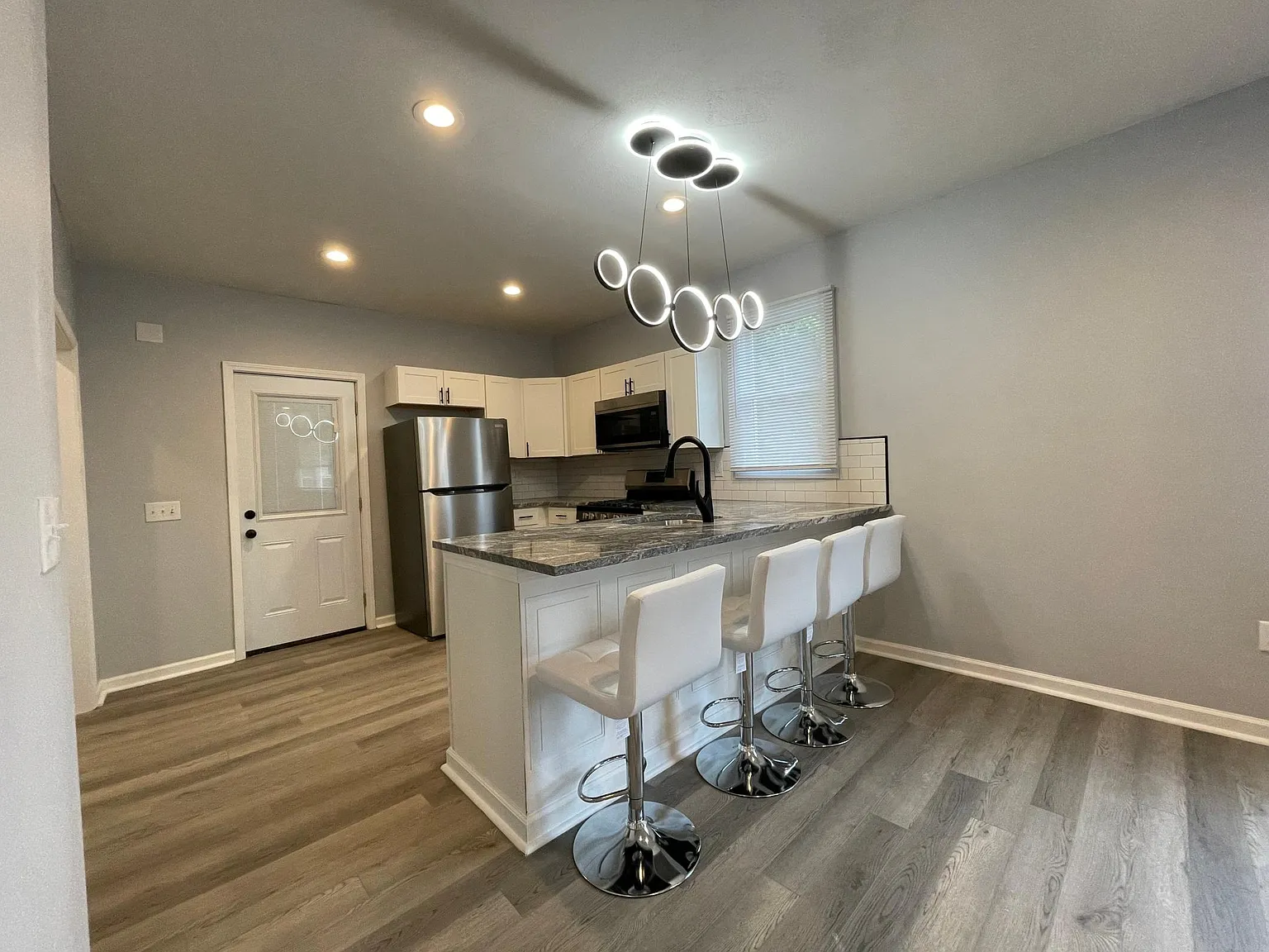 603 Hickory St — Photo 4