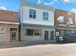 142 N Main St, Oconto Falls, WI 54154
