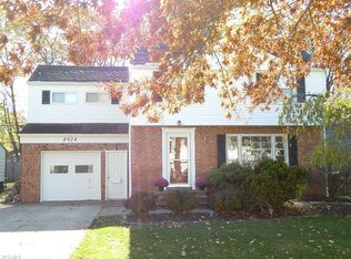 4924 Oakland Dr, Lyndhurst, OH