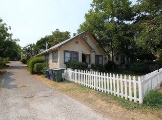 1580 Chestnut St, Redding, CA 96001