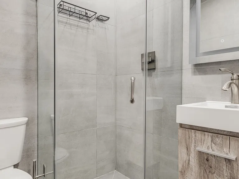 105 Mac Donough St #8 — Photo 5