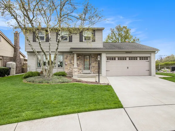 26427 Kinyon St, Taylor, MI 48180