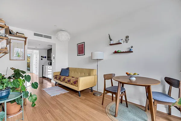 Sold by Compass | media 11