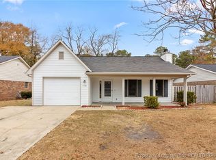 5748 Pepperbush Dr, Fayetteville, NC 28304