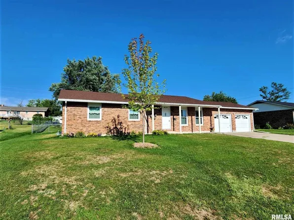 53 Homestead Rd, Hannibal, MO 63401