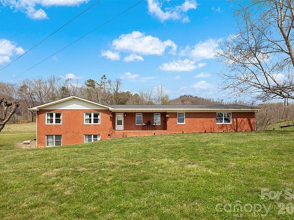 4th image of 17 Boyd Cove Rd