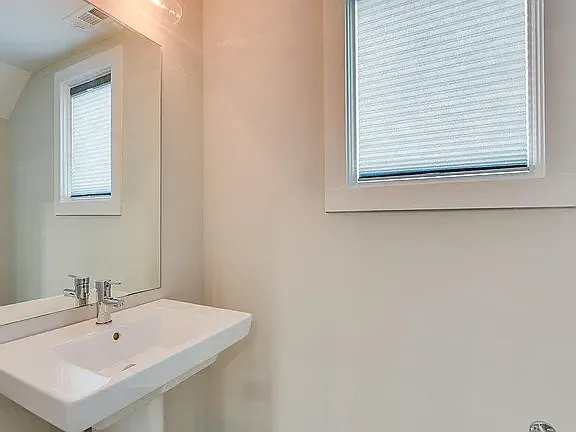 217 Gentry Ave — Photo 13