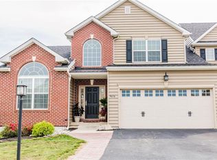 9616 Crescent Lane Upper, Breinigsville, PA 18031