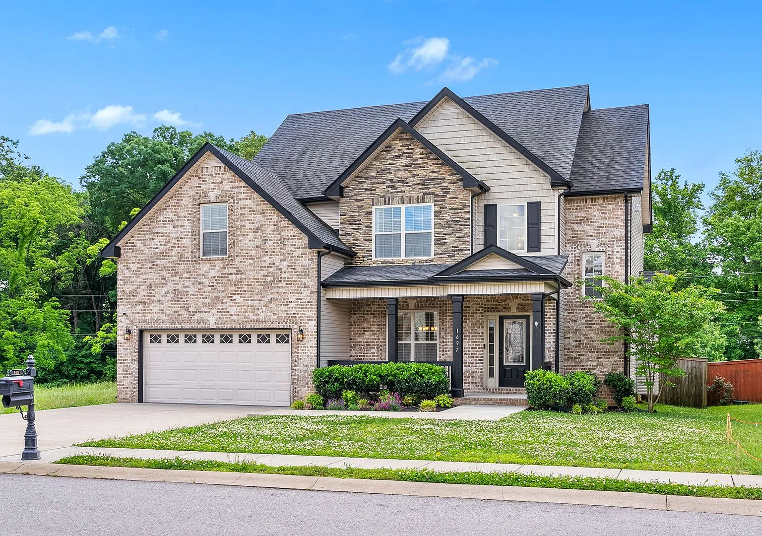 1697 Ellie Piper Circle — Photo 3