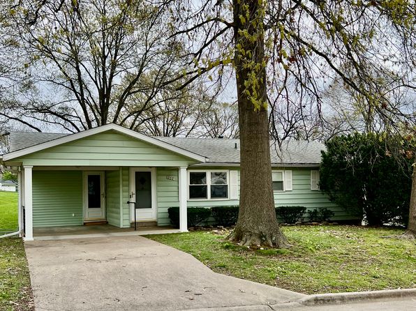 330 Barberry St