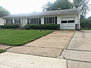 6704 Village Square Dr, Hazelwood, MO