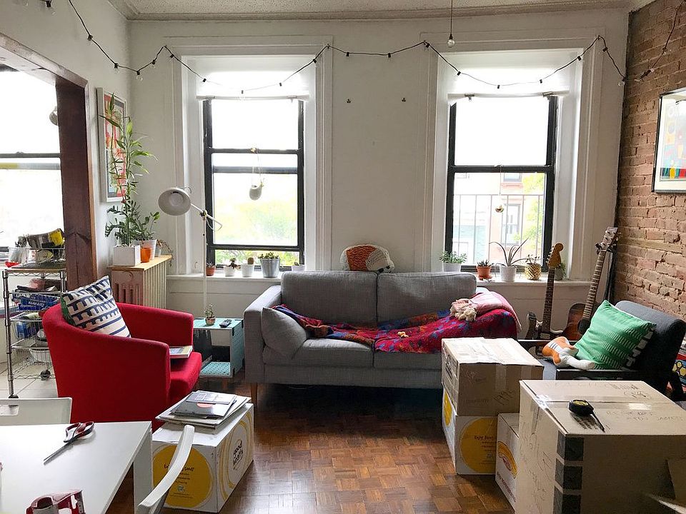 1st image of 227 Dekalb Ave #3