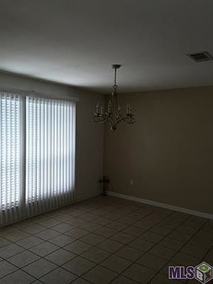 3rd image of 36038 Wilmington Ave