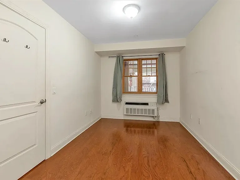 8515 120th St #5C — Photo 10