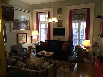 Rented by Weinstein Realty Group