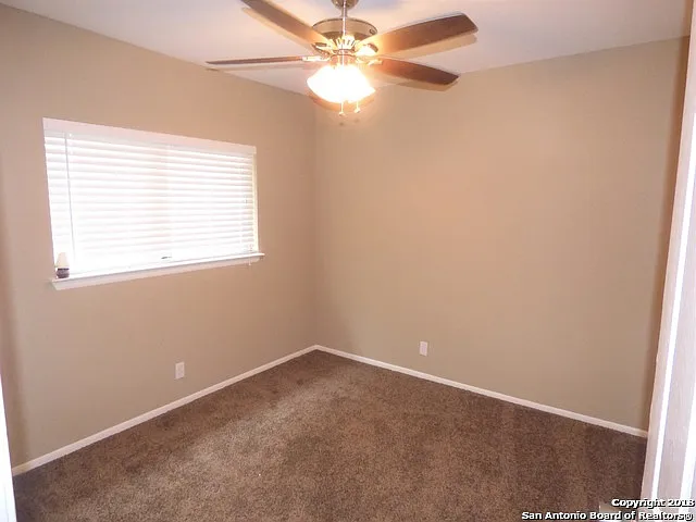 3207 Sackville Dr — Photo 13