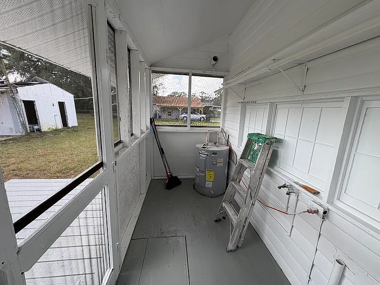 723 Virginia Ave — Photo 8