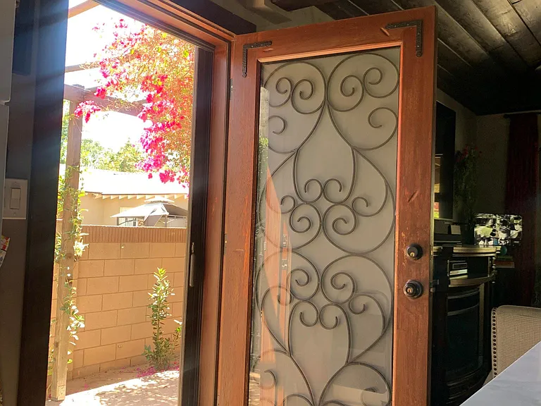 Side door to exit side of house