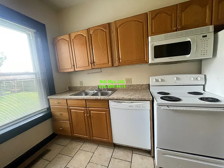 221 NW Martin Luther King Jr Blvd #221 — Photo 4