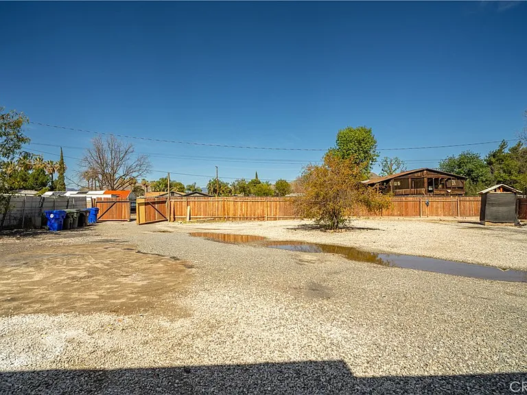 4330 Pacific Ave — Photo 5