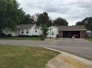 303 E Pinion St, Rogers, AR 72756