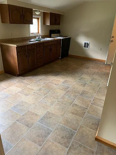 1 bed, 480 sqft, $780 — Photo 2
