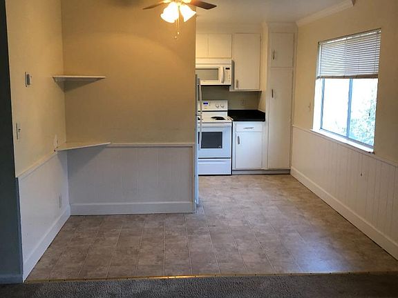 3rd image of 1443 Kentfield Ave #7