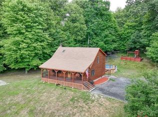 35 Cocoa Ln, Newburgh, NY 12550
