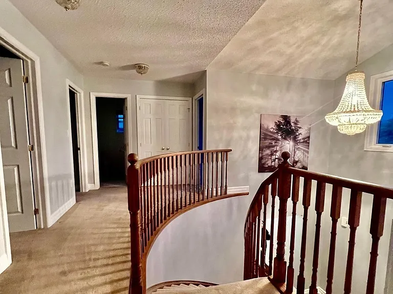 219 Lake Driveway W — Photo 6