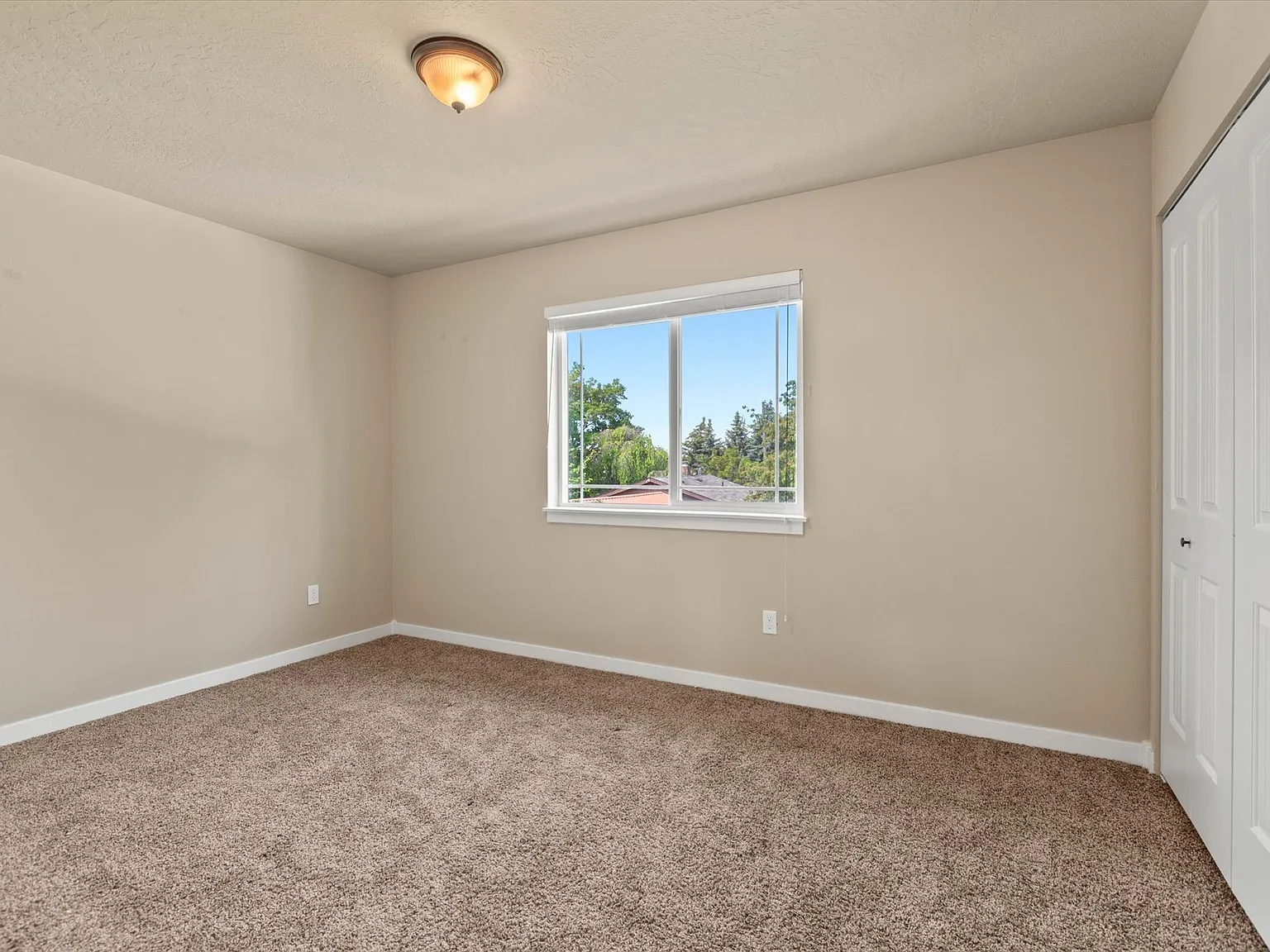 KK - 1669 East Horsehaven Avenue - 1 — Photo 3