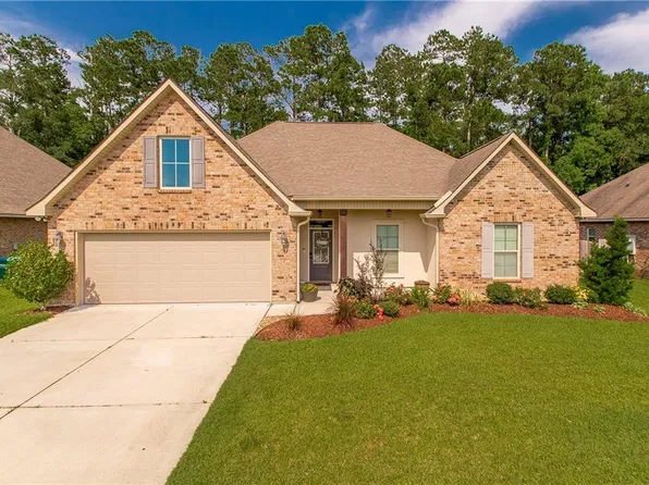 353 Bristle Pine Dr, Ponchatoula, LA 70454